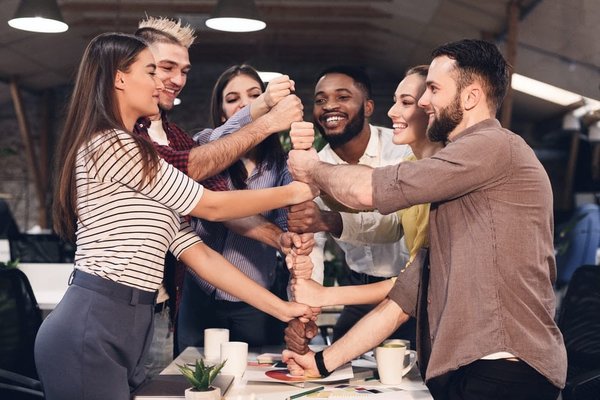 Comment les sessions de team building d'Erronda favorisent-elles la créativité ?