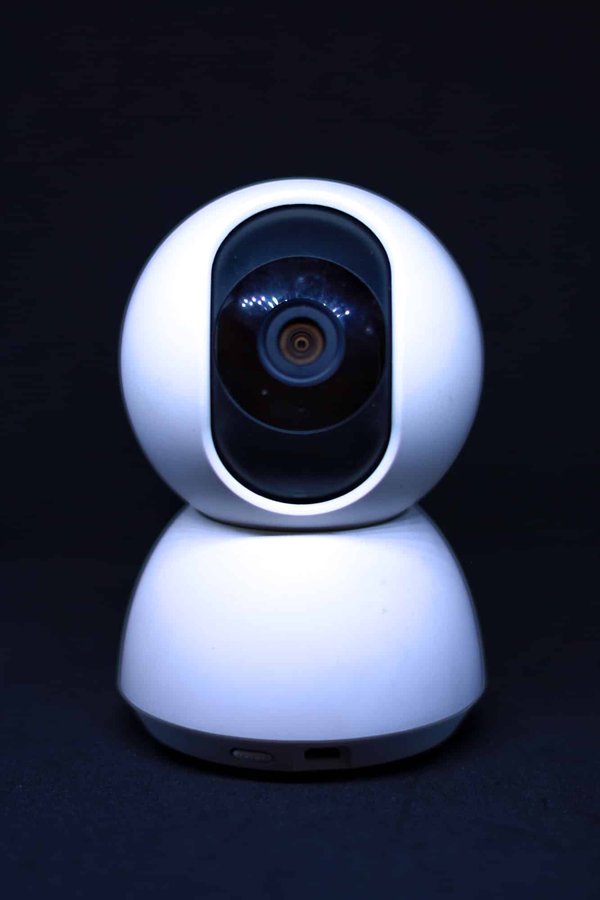 Sécurité à la maison : Tout savoir sur l'impact des caméras espions